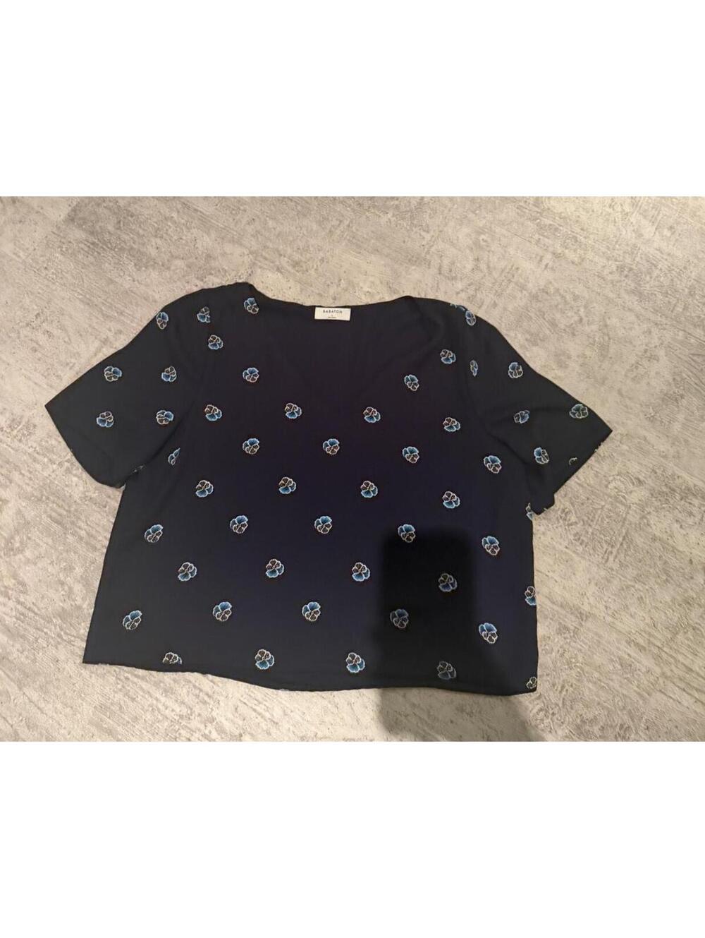 Aritzia Babaton Patterned Floral Short Sleeve black/blue summer top sz L